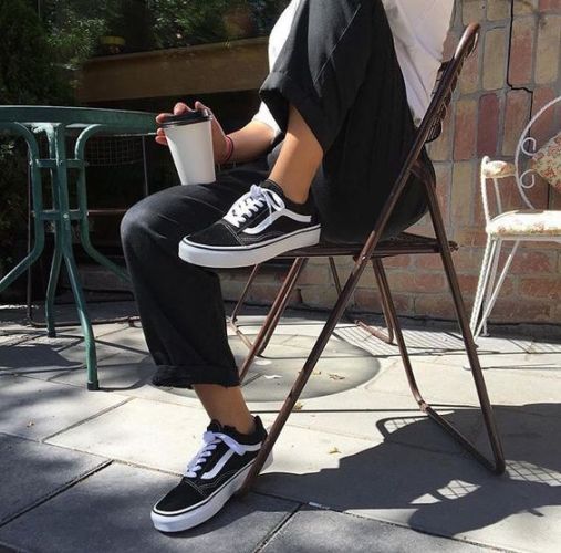 black and white vans outfits