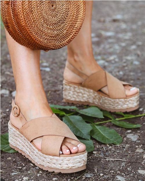 Straw wedge sandals with matched bags | | Just Trendy Girls